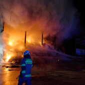 Großbrand bei Entsorgungsbetrieb