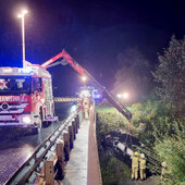 VERKEHRSUNFALL MIT EINGEKLEMMTER PERSON